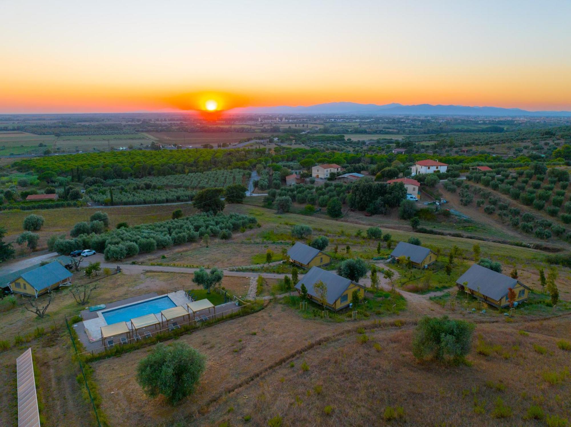 Отель Glamping Grancia Гроссето Экстерьер фото